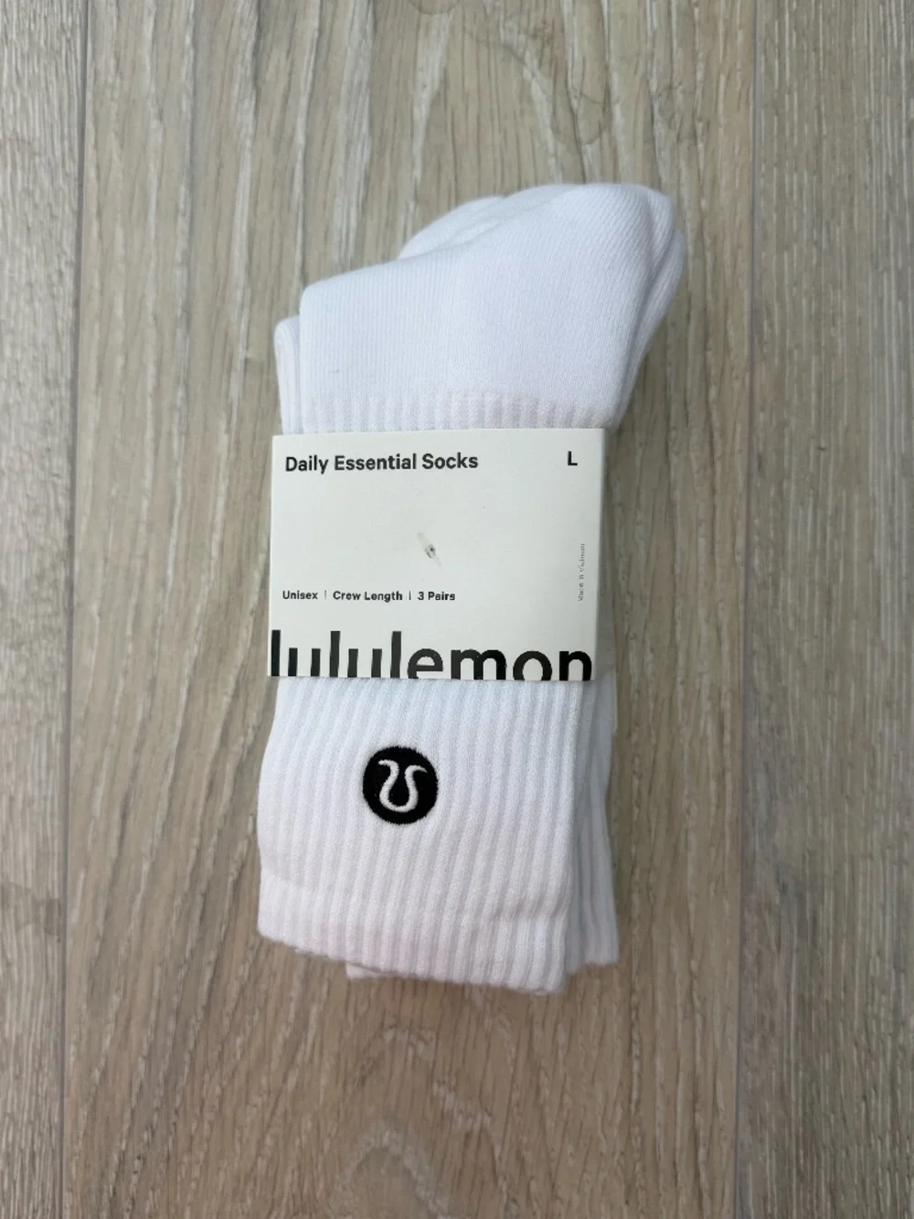 Lululemon White Unisex Daily Essential Crew Socks 3 Pack Sz L NWT